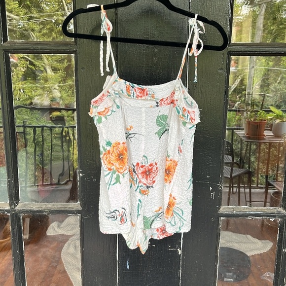 Urban Outfitters Highland Ruffle Tie-Shoulder Babydoll Playsuit Romper Size S - Picture 8 of 8